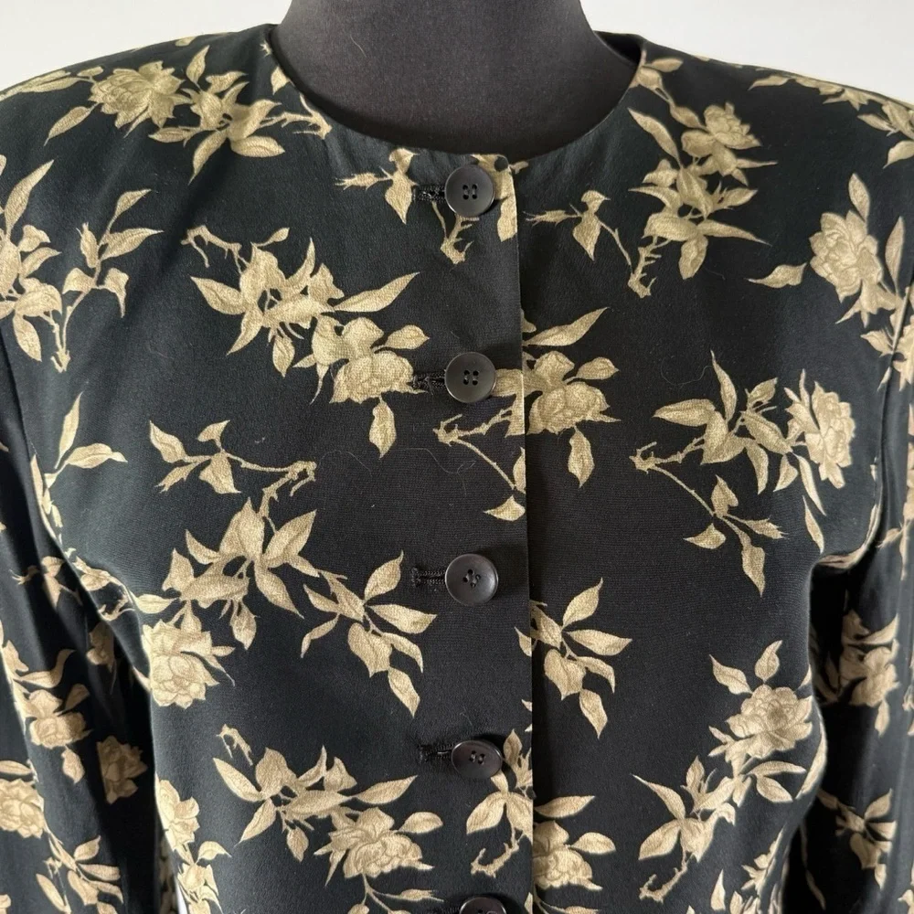 90’s Vintage ‘Rena Rowan’ Black and Gold Floral Blazer